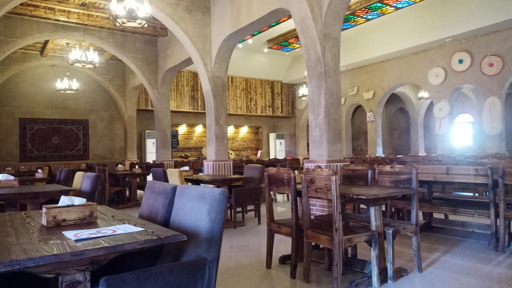 بهترین رستوران بابلسر با موسیقی زنده